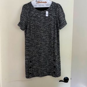 LOFT Short Sleeve shift dress - size 10